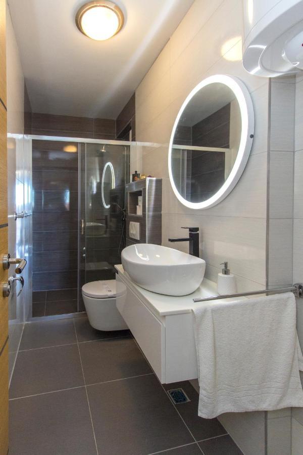 Apartmani Malis Razanj Luaran gambar