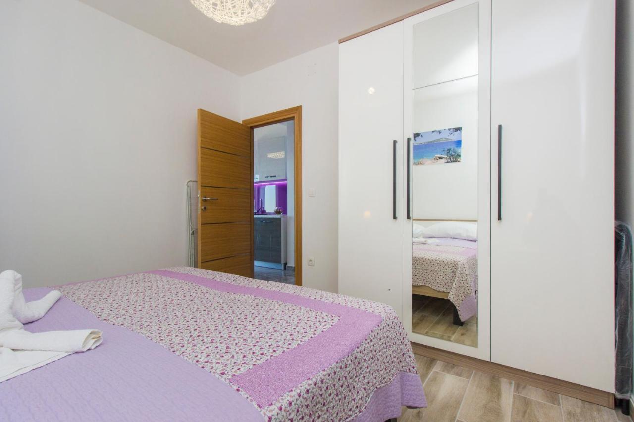 Apartmani Malis Razanj Luaran gambar