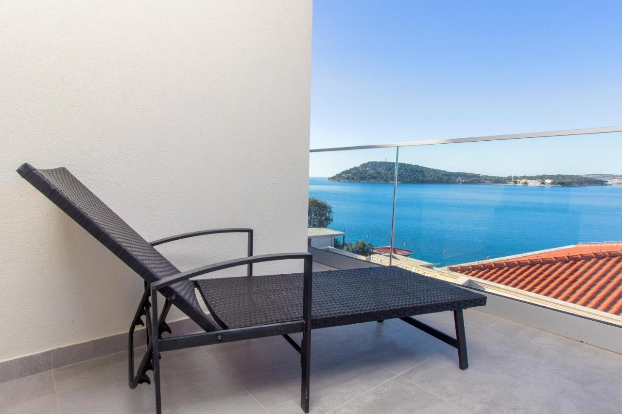 Apartmani Malis Razanj Luaran gambar