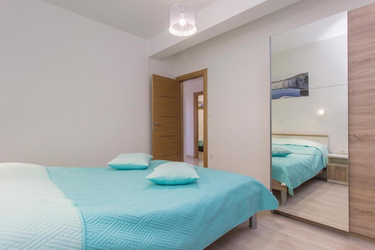 Apartmani Malis Razanj Luaran gambar